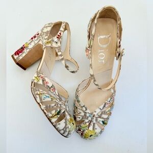 Dior Multicolor Canvas Floral Embroidered Diorissimo  Mary Jane Pumps EU 40.5